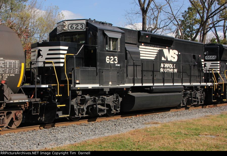 NS 623 on H76